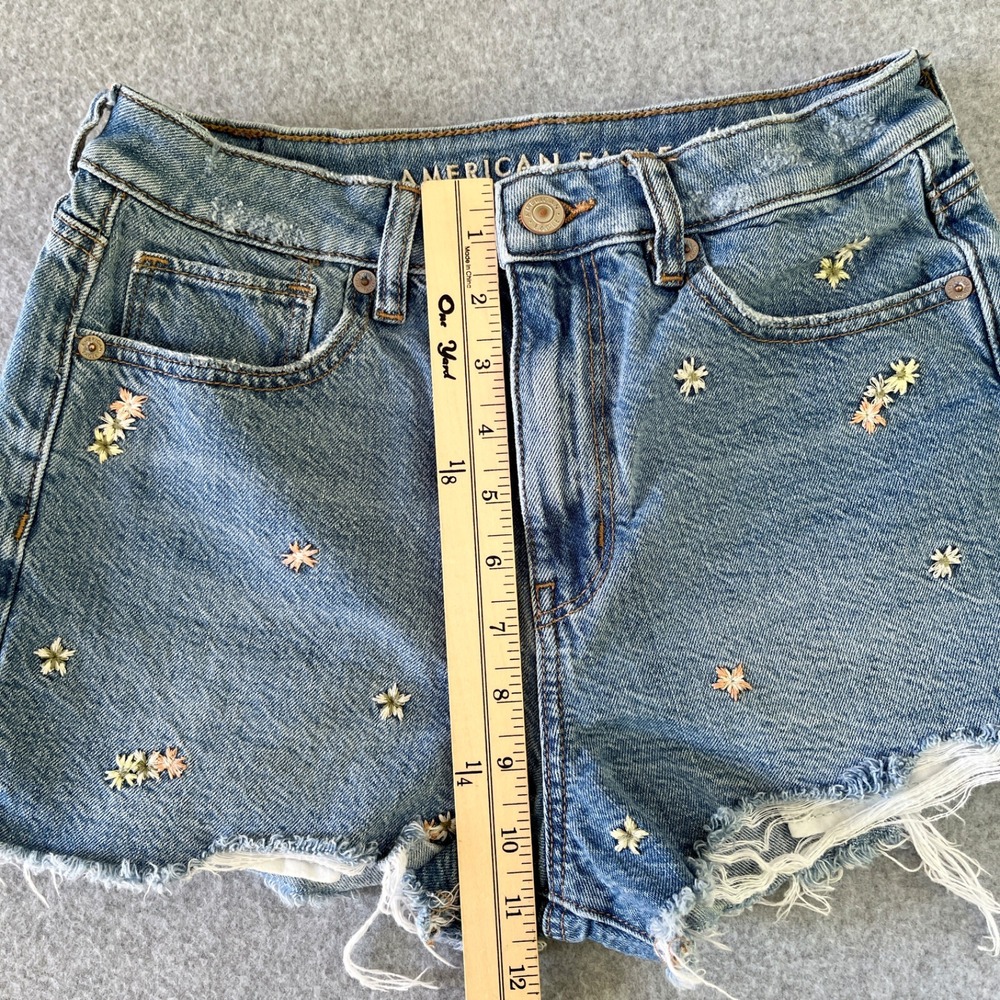 American Eagle Shorts Womens 2 Blue Cutoffs Mom Distressed Ripped Denim - Picture 4 of 11